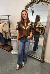 Leaf Embroidered Sleeve Blouse