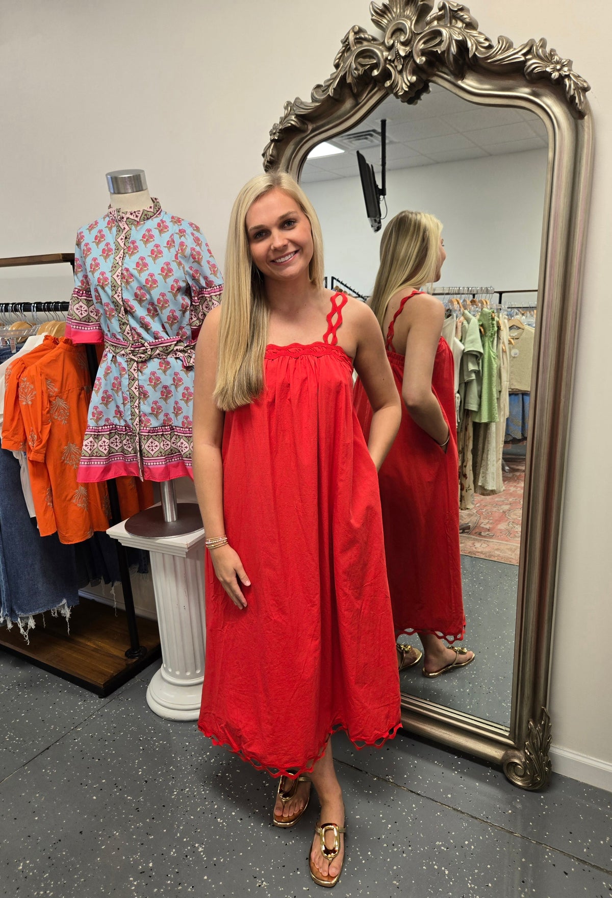 Scarlet Sweetheart Midi Dress